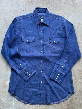 Wrangler Men's Pearl Snap Chambray Shirt Raw Indigo Size: L Western